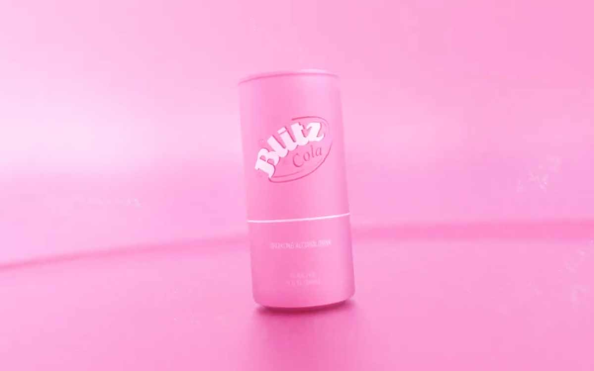 3D Product shot - Medium + background design in 3D + Motion Graphics
